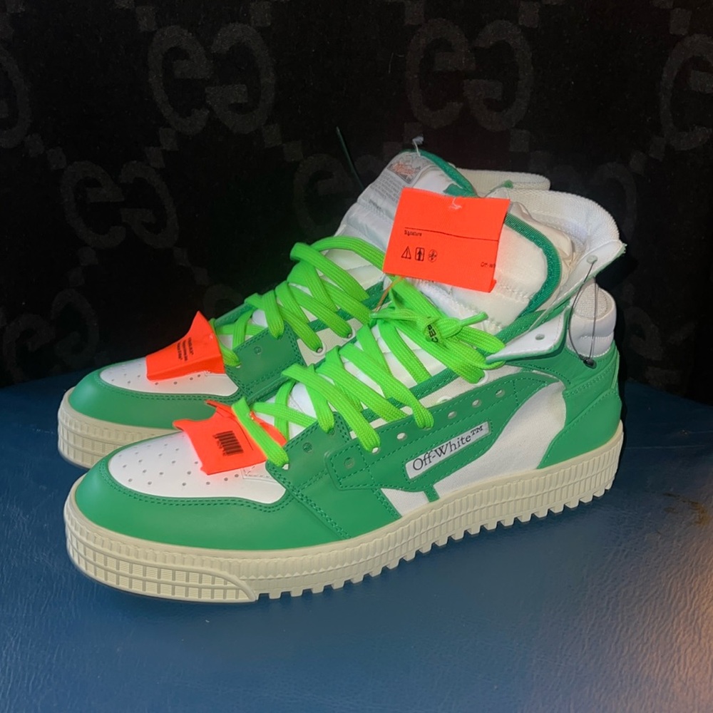 Men’s high top sneaker size 12